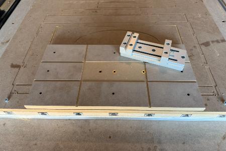 LOW PROFILE BENCH VISE BASE